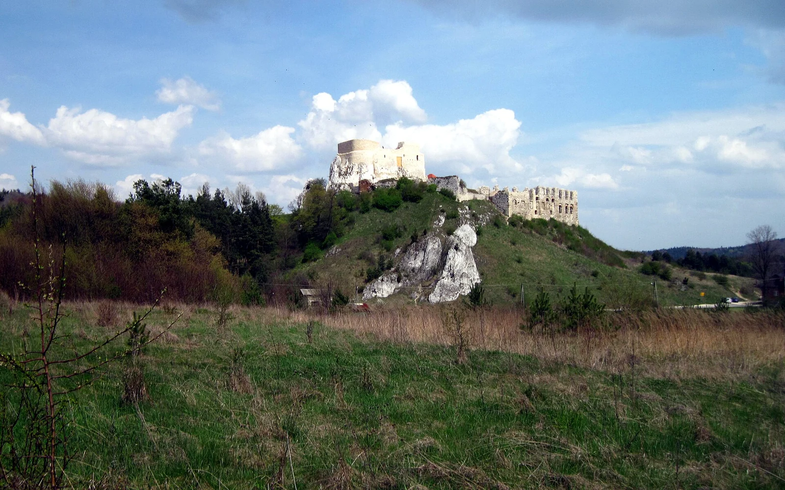 Rabsztyn atrakcje: Zamek Rabsztyn na wycieczkę z Będzina
